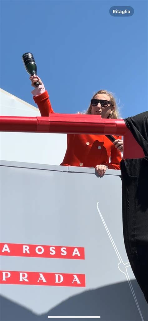 il video di miuccia prada cagliari|Cagliari, varata la nuova Luna Rossa: cercherà di portare in Italia .